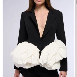 Akira Bonne Nuit peplum blazer